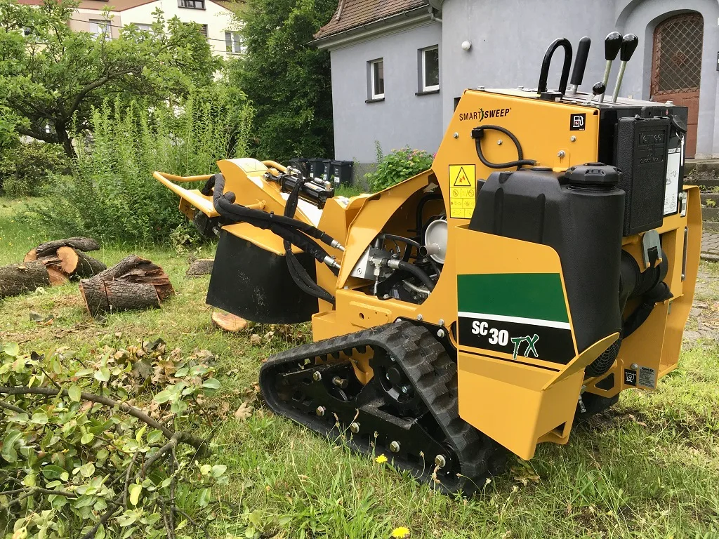 frezarka vermeer sc30tx przed wykonaniem usunięcia korzenia